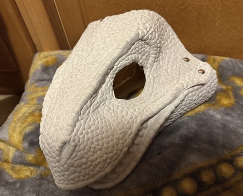 White dinosaur costume head - white,